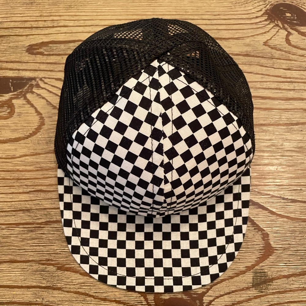 GH George Hats black and white checks
